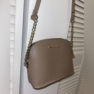 Steve Madden Maggie Dome Crossbody Purse - Tan Grey & Gold